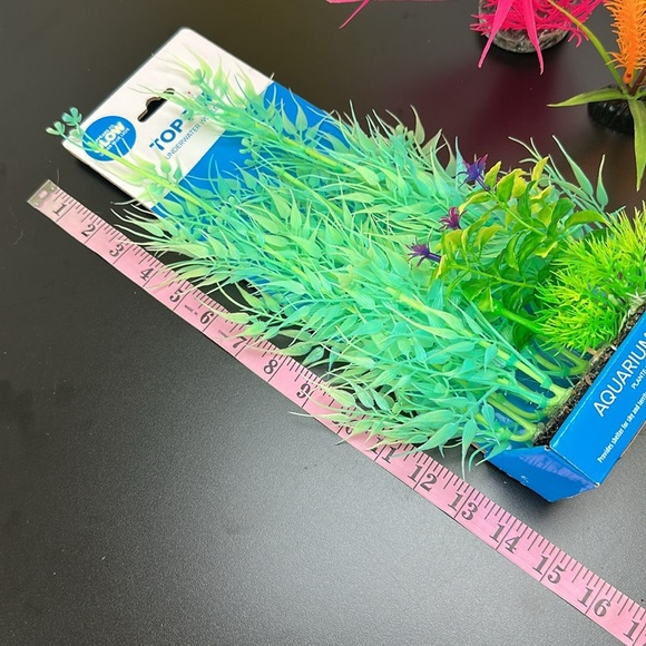 Top Fin Aquarium Plant & Assortment Lot of 8 Glow Under Blue LEDs - Picture 12 of 13